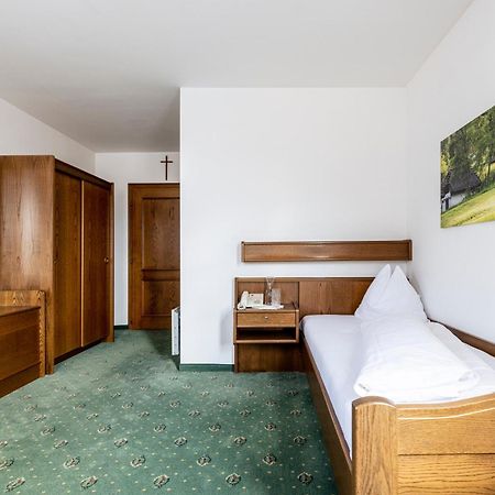 Genussgasthof & Hotel Beim Krutzler Heiligenbrunn Eksteriør billede