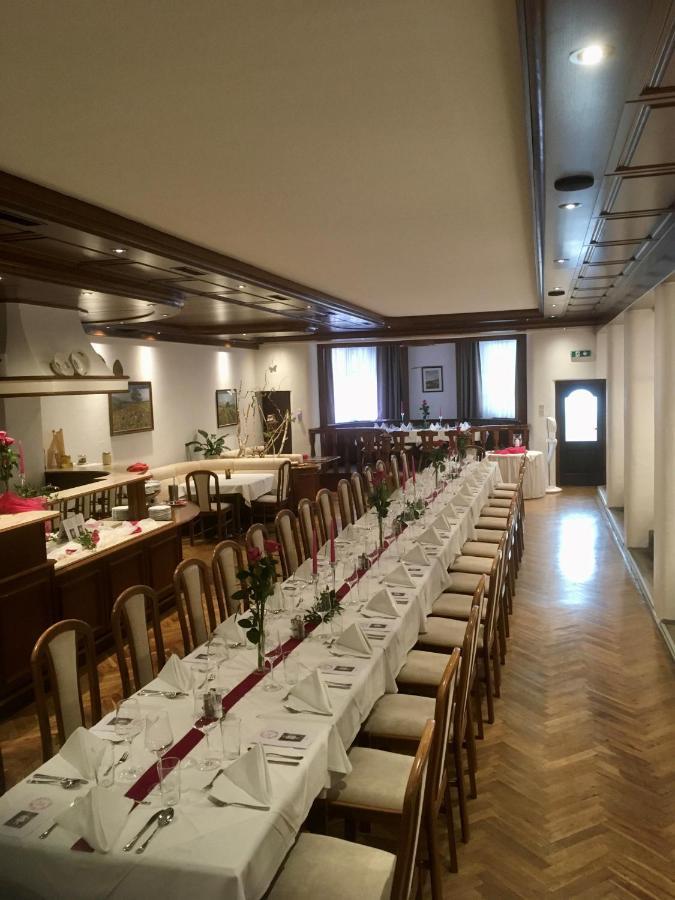 Genussgasthof & Hotel Beim Krutzler Heiligenbrunn Eksteriør billede
