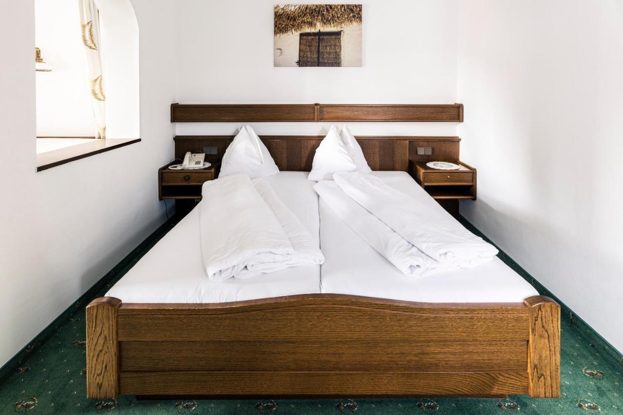 Genussgasthof & Hotel Beim Krutzler Heiligenbrunn Eksteriør billede