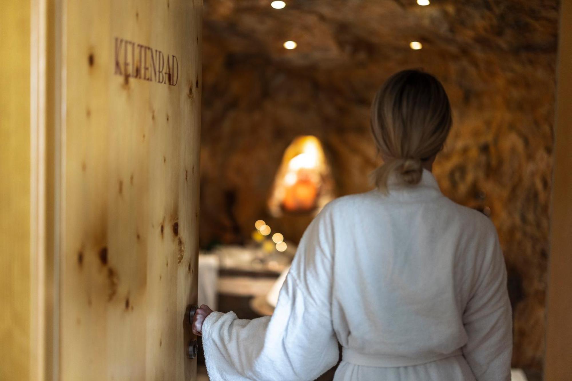 Genussgasthof & Hotel Beim Krutzler Heiligenbrunn Eksteriør billede