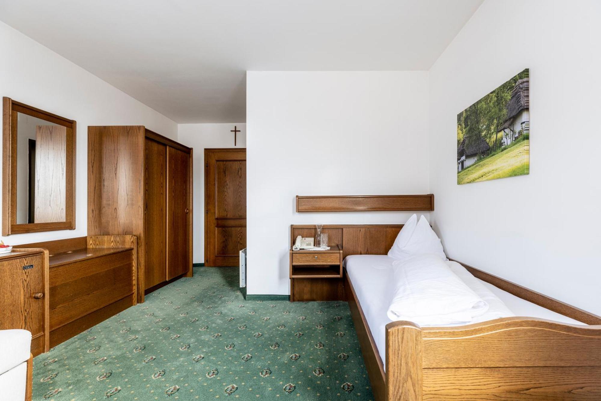 Genussgasthof & Hotel Beim Krutzler Heiligenbrunn Eksteriør billede
