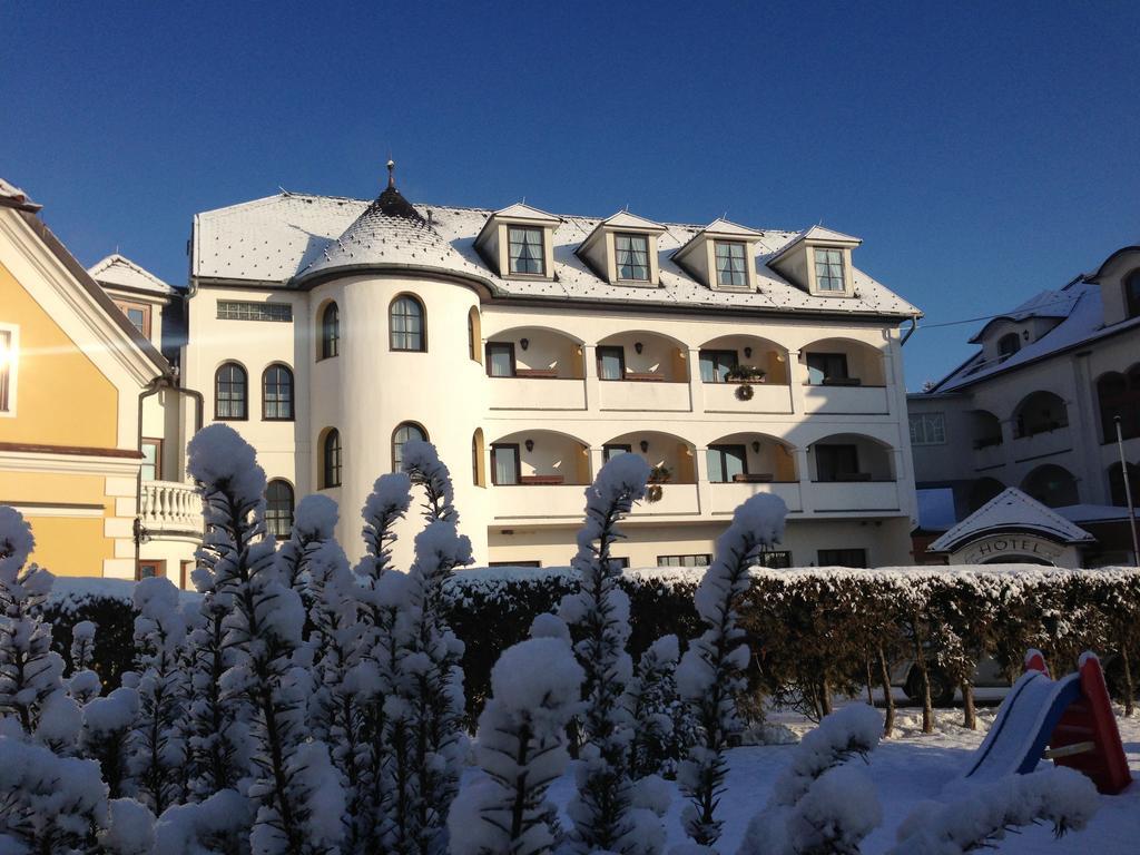 Genussgasthof & Hotel Beim Krutzler Heiligenbrunn Eksteriør billede